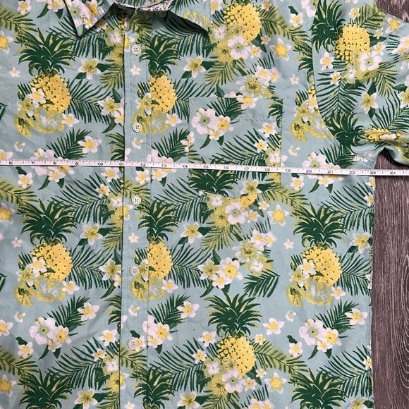 🍍 Men’s XL Tropical Pineapple Button-Down Shirt | International Report - Picture 6 of 7